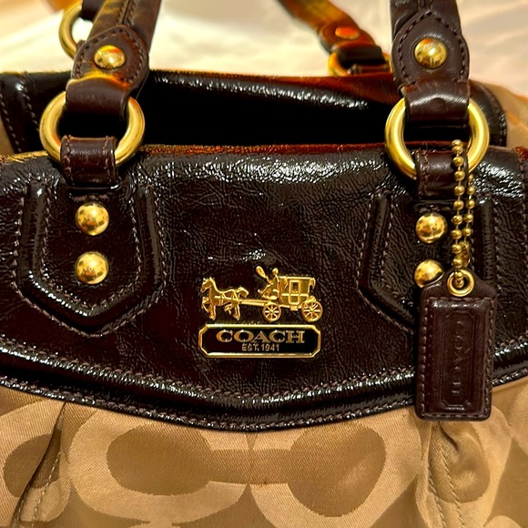 Coach Handbags - 🦖🍒Coach mini satchel bag, used